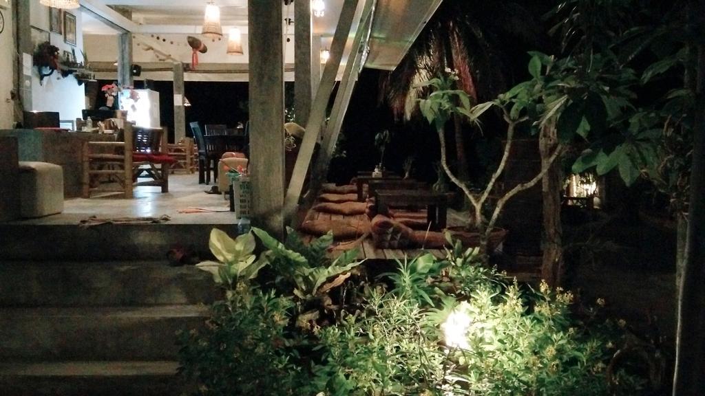 Benjamin's Hut Hotel Srithanu Bagian luar foto