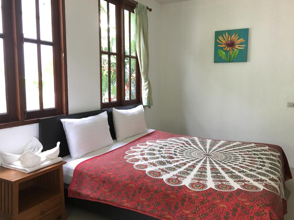 Benjamin's Hut Hotel Srithanu Bagian luar foto