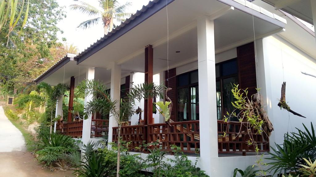 Benjamin's Hut Hotel Srithanu Bagian luar foto